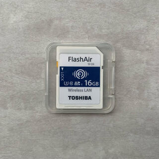 トウシバ(東芝)の東芝 （TOSHIBA）FlashAir 16GB(PC周辺機器)