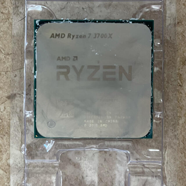 Ryzen 7 3700X スマホ/家電/カメラのPC/タブレット(PCパーツ)の商品写真