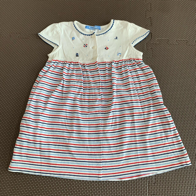 familiar(ファミリア)のfamiliar マリン ボーダー　ワンピース 90cm🛳 キッズ/ベビー/マタニティのキッズ服女の子用(90cm~)(ワンピース)の商品写真