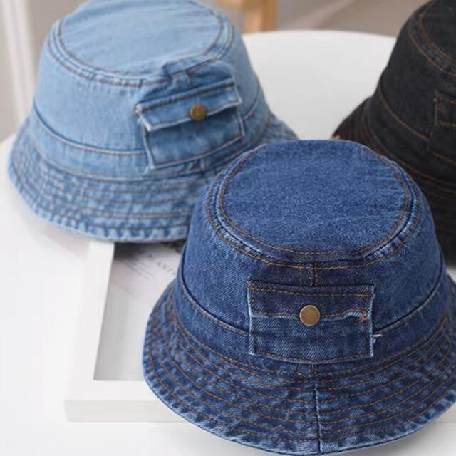 denim bucket hat キッズ/ベビー/マタニティのこども用ファッション小物(帽子)の商品写真