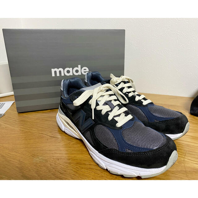 New Balance(ニューバランス)のKITH RONNIE FIEG NEW BALANCE M990V3 メンズの靴/シューズ(スニーカー)の商品写真