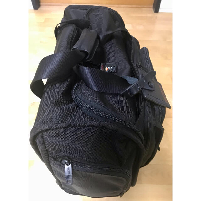 TUMI(トゥミ)の【美品】TUMI 22052DH コンパクト　ウィールドダッフル　2輪 メンズのバッグ(ビジネスバッグ)の商品写真