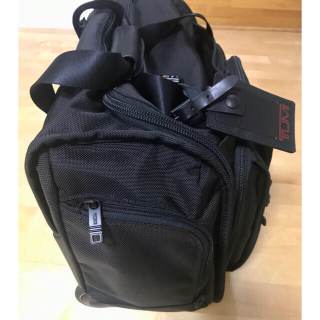 TUMI(トゥミ)の【美品】TUMI 22052DH コンパクト　ウィールドダッフル　2輪 メンズのバッグ(ビジネスバッグ)の商品写真