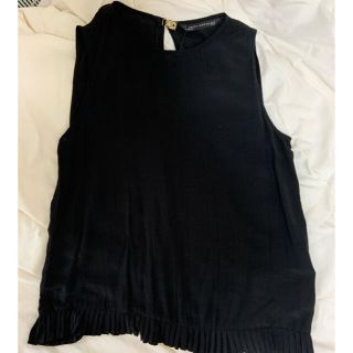 ザラ(ZARA)のZARA 袖なし　フリル(カットソー(半袖/袖なし))