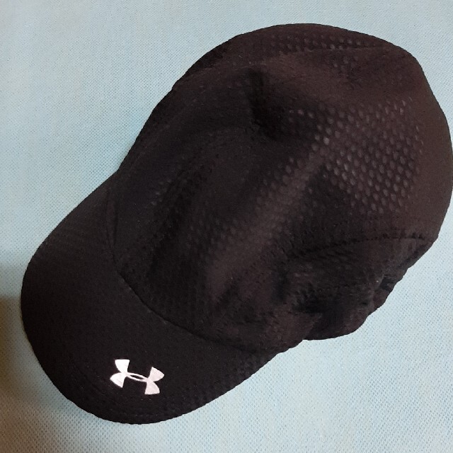 UNDER ARMOUR(アンダーアーマー)のアンダーアーマー　メッシュキャップ　レディース　送料無料　 レディースの帽子(キャップ)の商品写真