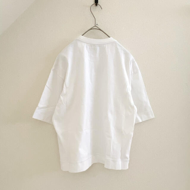 Drawer(ドゥロワー)のfloweraox様専用になりますDrawer WhitecottonTシャツ レディースのトップス(Tシャツ(半袖/袖なし))の商品写真