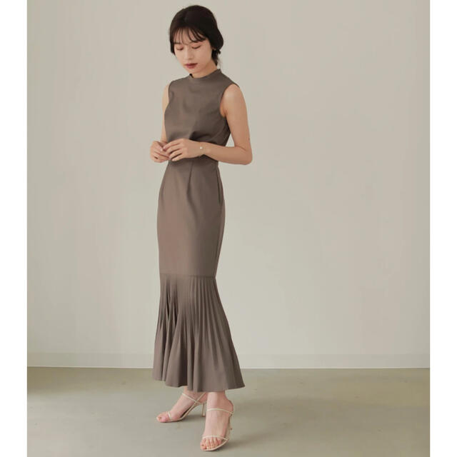 L'Or Mermaid Pleats Dress Brown M