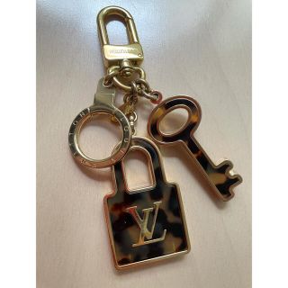 LOUIS VUITTON - ルイヴィトン ポルトクレコンフィダンス キーリングの