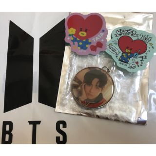 ボウダンショウネンダン(防弾少年団(BTS))のBTS展示会 フォトキーリング テテ BT21グミ ステッカー2枚 TATA(アイドルグッズ)