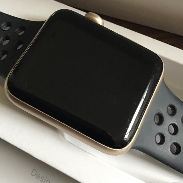 Apple Watch(アップルウォッチ)のApple Watch series2 42㎜　GPSモデル中古 スマホ/家電/カメラのスマートフォン/携帯電話(スマートフォン本体)の商品写真