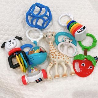 フィッシャープライス(Fisher-Price)の8個セット　キリンのソフィー　フィッシャープライス(知育玩具)