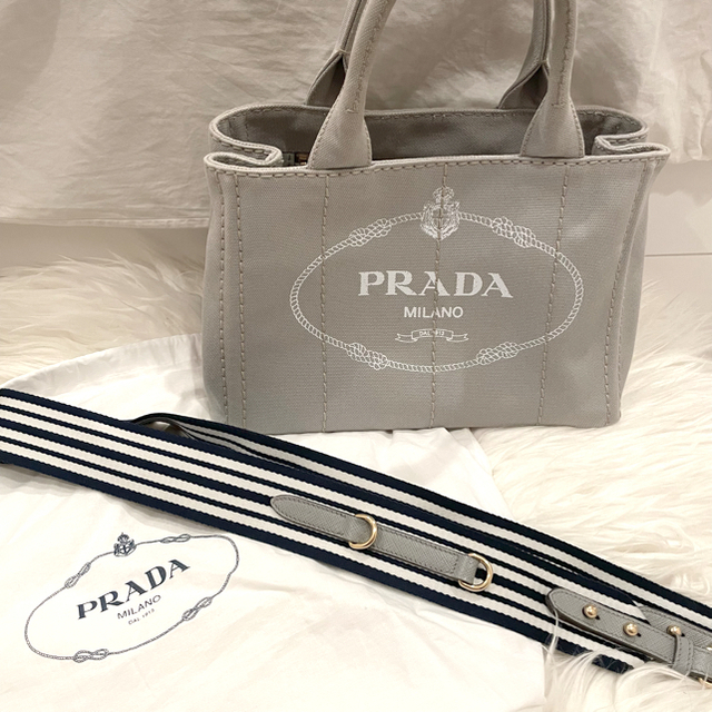 PRADA カナパ ファブリック ハンドバッグハンドバッグ