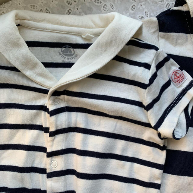 PETIT BATEAU(プチバトー)の【プチバトー】ボーダーロンパース 2枚セット セーラー 18m/81cm 男女 キッズ/ベビー/マタニティのベビー服(~85cm)(ロンパース)の商品写真