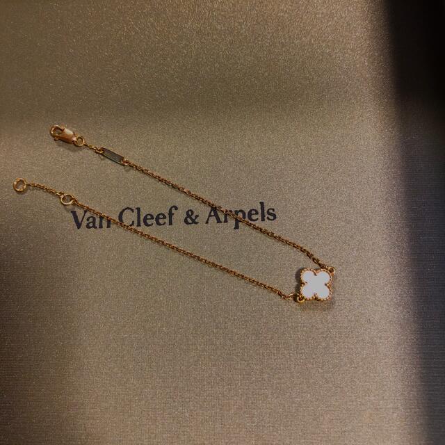 Van Cleef & Arpels(ヴァンクリーフアンドアーペル)のヴァンクリーフ&アーペル　ブレスレット レディースのアクセサリー(ブレスレット/バングル)の商品写真