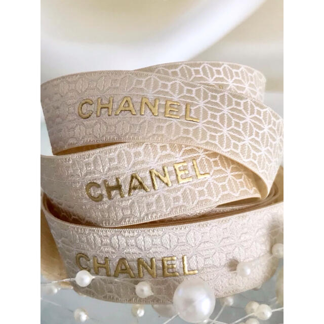 CHANEL(シャネル)のシャネルリボン　2019年　1.5cm幅×2m  正規品❣️ ハンドメイドの素材/材料(その他)の商品写真