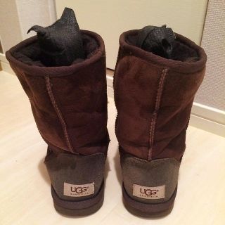 アグ(UGG)のUGG アグ クラシックショート チョコレート ブラウン US6(ブーツ)