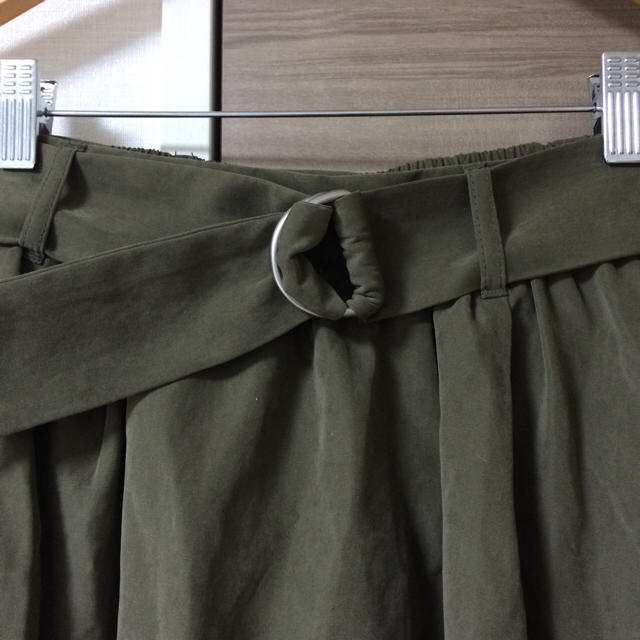 heather(ヘザー)のヘザー♥カーキスウェードスカート レディースのスカート(ひざ丈スカート)の商品写真