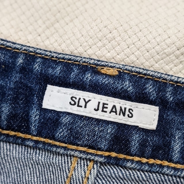 SLY(スライ)のSLY JEANS　JULIAN JW CRASH ANKLE SLIM-B レディースのパンツ(デニム/ジーンズ)の商品写真