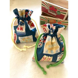 ハンドメイド  巾着袋  レトロお菓子柄(ポーチ)