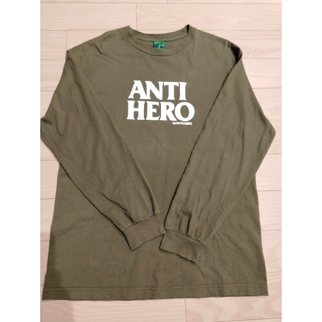 ANTIHERO(アンチヒーロー)のアンタイヒーロー　ANTIHERO　ロンT メンズのトップス(Tシャツ/カットソー(七分/長袖))の商品写真