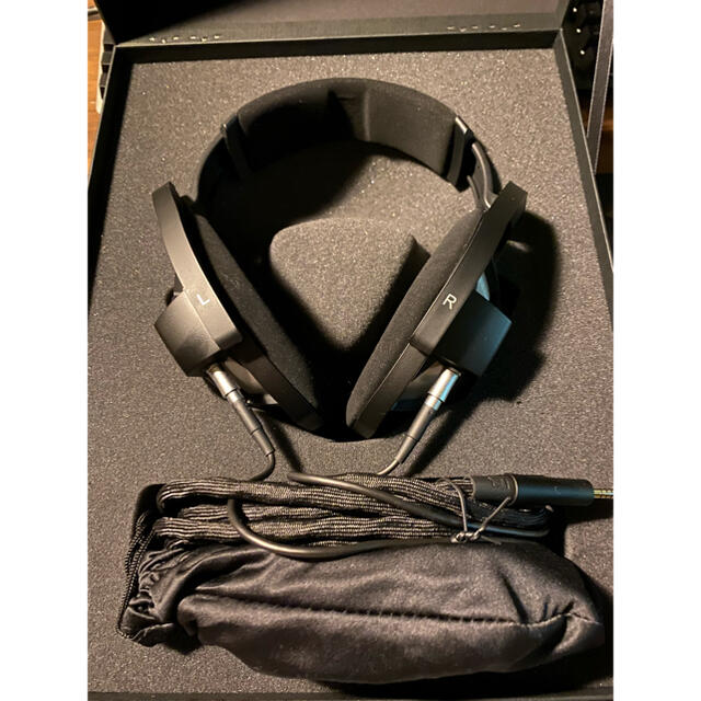 SENNHEISER(ゼンハイザー)のSENNHEISER HD800S スマホ/家電/カメラのオーディオ機器(ヘッドフォン/イヤフォン)の商品写真