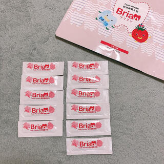Brian ブリアン 粉状歯磨き粉 いちご味 11包(歯ブラシ/歯みがき用品)