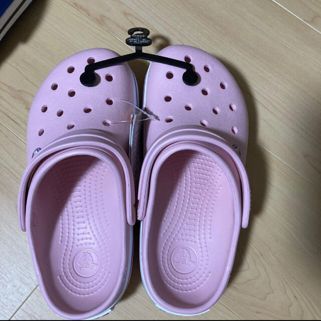 crocs(クロックス)のラス3   クリームピンク　23 レディースの靴/シューズ(サンダル)の商品写真