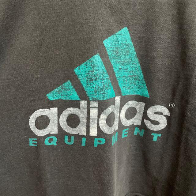 SPINNS(スピンズ)のadidas☆ショート丈Tシャツ レディースのトップス(Tシャツ(半袖/袖なし))の商品写真