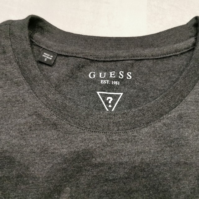 GUESS(ゲス)のゲス　GUESS 半袖Ｔシャツ レディースのトップス(Tシャツ(半袖/袖なし))の商品写真