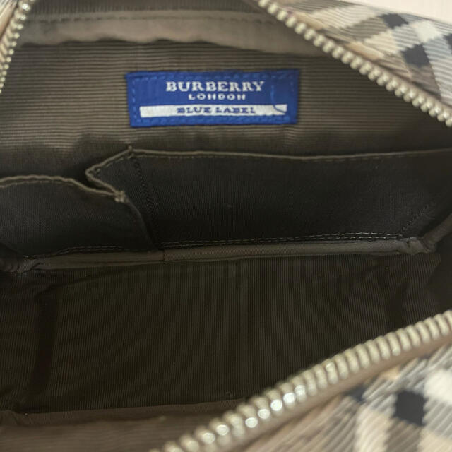 BURBERRY BLUE LABEL(バーバリーブルーレーベル)のバーバリー　ショルダーバック レディースのバッグ(ショルダーバッグ)の商品写真