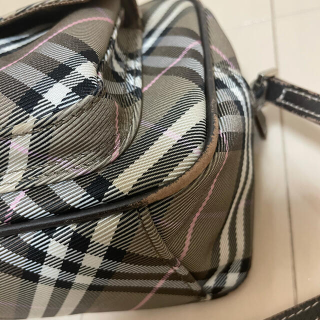 BURBERRY BLUE LABEL(バーバリーブルーレーベル)のバーバリー　ショルダーバック レディースのバッグ(ショルダーバッグ)の商品写真