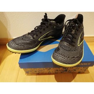 ブルックス(Brooks)の専用(陸上競技)