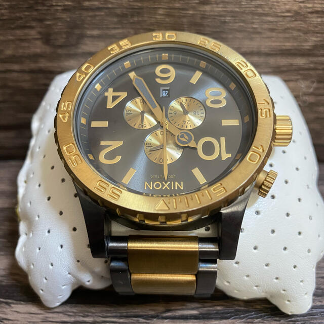 NIXON ニクソン 51-30 ゴールド クロノグラフ メンズ腕時計メンズ