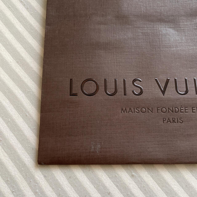 LOUIS VUITTON(ルイヴィトン)のLOUIS VUITTON ルイヴィトン 空箱 ショップ袋  レディースのバッグ(ショップ袋)の商品写真