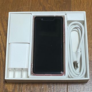 ラクテン(Rakuten)の楽天ミニ　本体　レッド　Rakuten mini(スマートフォン本体)