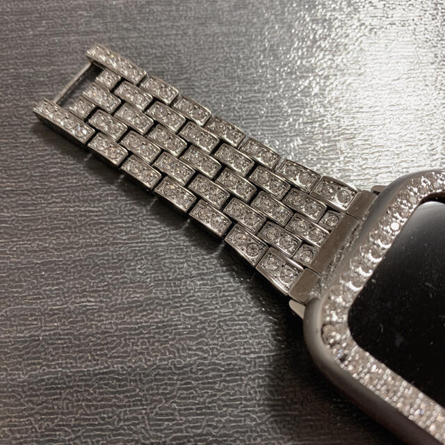 Apple Watch(アップルウォッチ)のアップルウォッチ ケース シルバー キュービックジルコニア レディースのファッション小物(腕時計)の商品写真