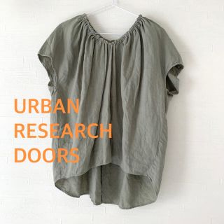 アーバンリサーチドアーズ(URBAN RESEARCH DOORS)のアーバンリサーチドアーズ 麻リネンシャツ カーキ グリーン ブラウス レディース(シャツ/ブラウス(半袖/袖なし))