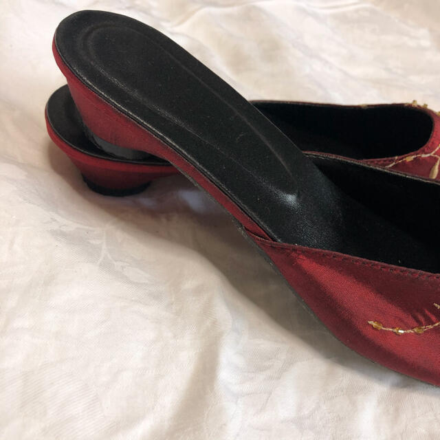 DEPT(デプト)の最終値下 vintage 刺繍 ミュール パンプス サンダル レディースの靴/シューズ(ハイヒール/パンプス)の商品写真