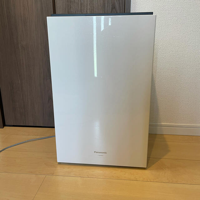 海外並行輸入正規品 Panasonic - Panasonic ziaino 空間除菌脱臭機 F