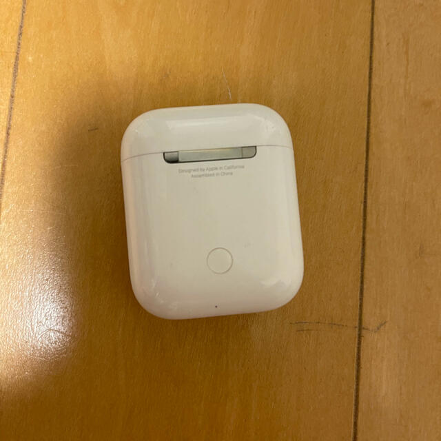 Apple(アップル)のApple AirPods 純正　ジャンク品 スマホ/家電/カメラのオーディオ機器(ヘッドフォン/イヤフォン)の商品写真