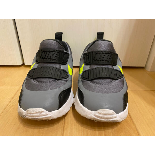 NIKE(ナイキ)のナイキ　NIKE スニーカー　15cm キッズ/ベビー/マタニティのキッズ靴/シューズ(15cm~)(スニーカー)の商品写真