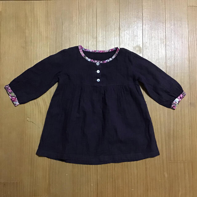 長袖AラインTシャツ　100 110センチ　女の子　キッズ　ガーゼ キッズ/ベビー/マタニティのキッズ服女の子用(90cm~)(Tシャツ/カットソー)の商品写真