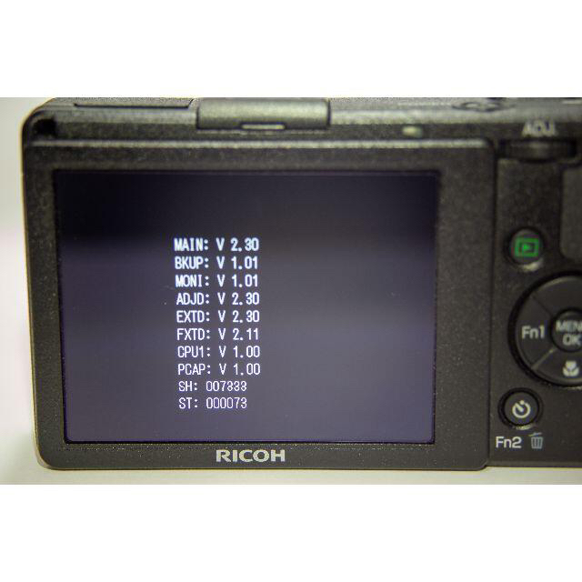 RICOH(リコー)のリコー GR DIGITAL IV ＆ワイコン＆その他　ショット数7,333回 スマホ/家電/カメラのカメラ(コンパクトデジタルカメラ)の商品写真