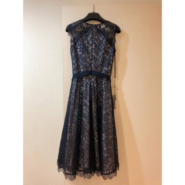 新品タグ付き TADASHI SHOJI ワンピース