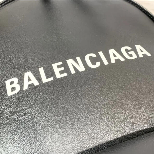 Balenciaga(バレンシアガ)の定価20.1万/20%off バレンシアガ エブリデイバックパック/ブラック メンズのバッグ(バッグパック/リュック)の商品写真