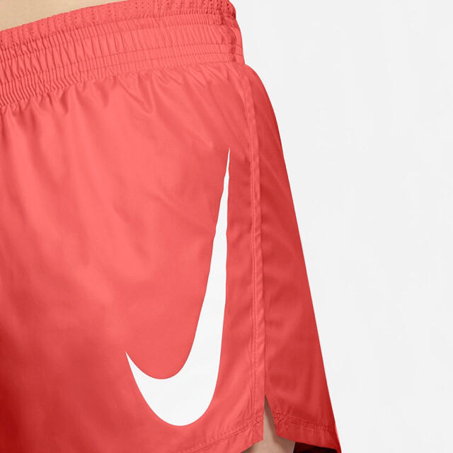 NIKE(ナイキ)の新品 NIKE ナイキ ランニング パンツ ショート インナー付 ショーツ レディースのパンツ(ショートパンツ)の商品写真