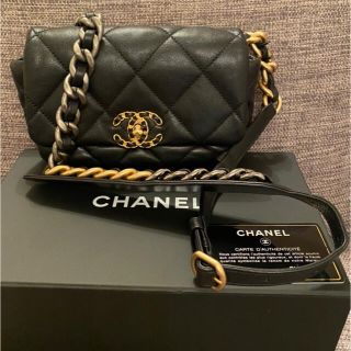 シャネル(CHANEL)の正規品 極美品　CHANEL19 ウエストバッグ　ボディバッグ　マトラッセ(ボディバッグ/ウエストポーチ)