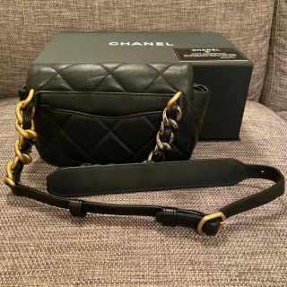 正規品 極美品　CHANEL19 ウエストバッグ　ボディバッグ　マトラッセ