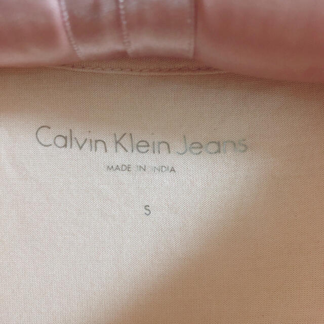 Calvin Klein(カルバンクライン)のCalvinklein Jeans★Tシャツ レディースのトップス(Tシャツ(半袖/袖なし))の商品写真