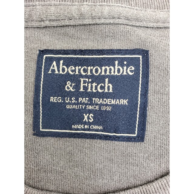 Abercrombie&Fitch(アバクロンビーアンドフィッチ)のabercrombie&fitch  Tシャツ メンズのトップス(Tシャツ/カットソー(半袖/袖なし))の商品写真